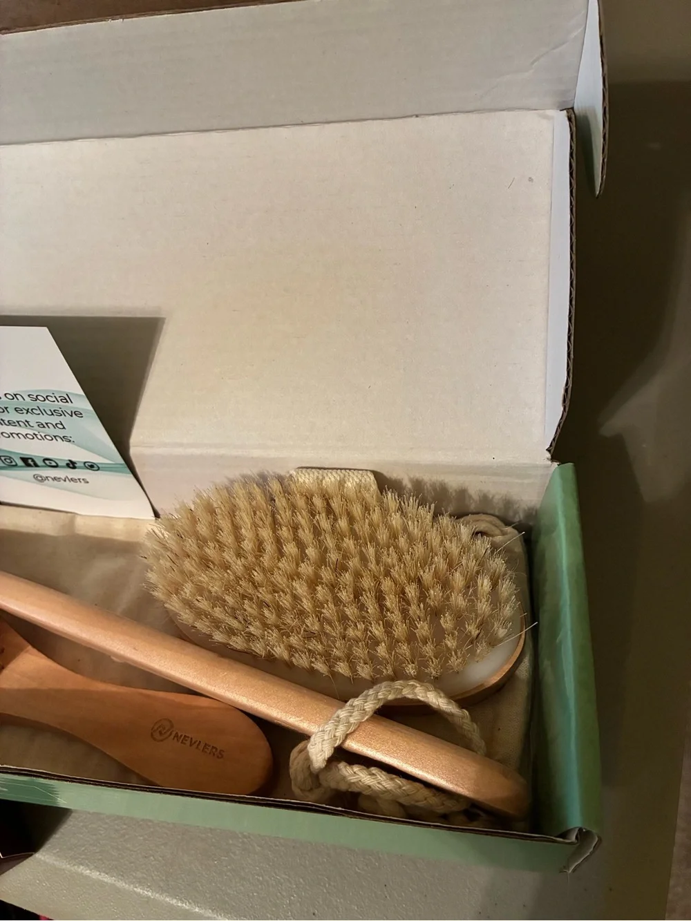 Nevlers Natural Boar Bristle Body Brush Set